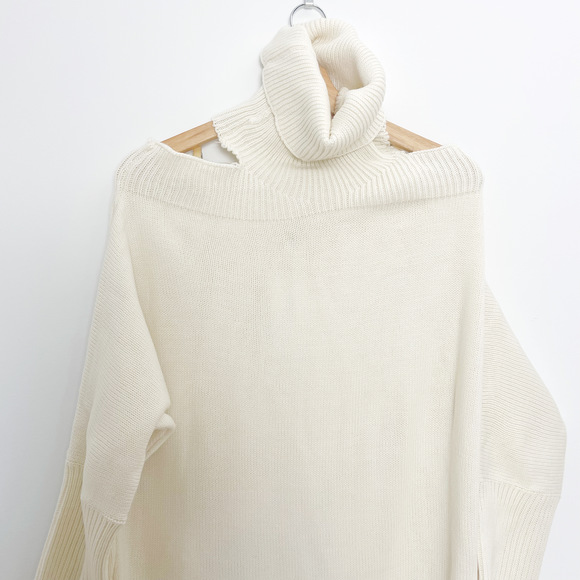 LOVERS + FRIENDS Ansia Cream Cut-Out Shoulder Turtleneck Sweater - Picture 8 of 12